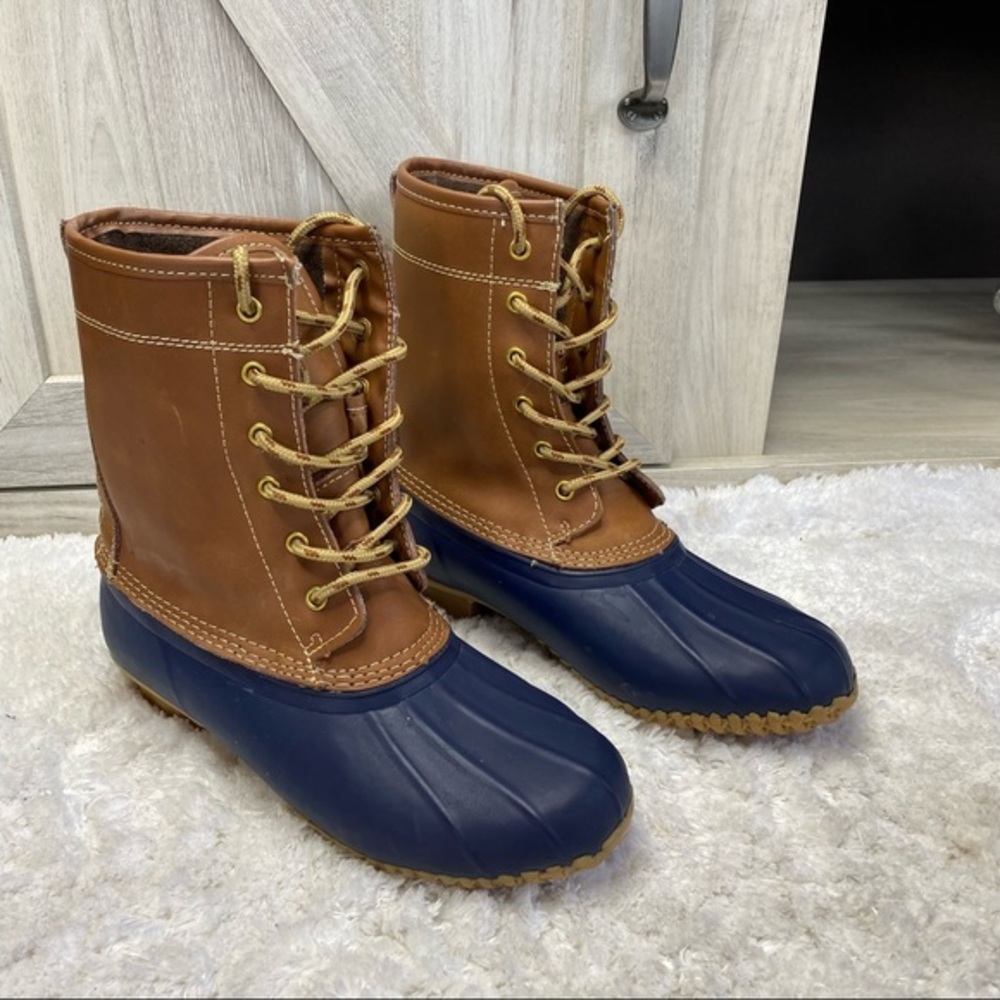 PRISTINE Khombu Letty Leather Lace Up Lined Duck Boots 7M